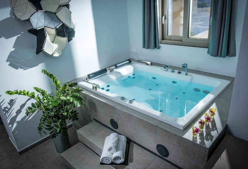 סוויטת ג'וניור נוף לים, Happy Cretan Suites