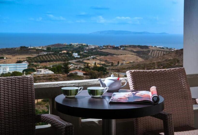 סוויטת דלוקס נוף לים, Happy Cretan Suites