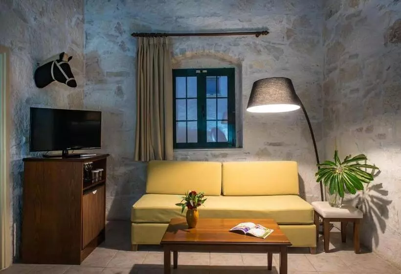 ガーデンビュースイート, Happy Cretan Suites