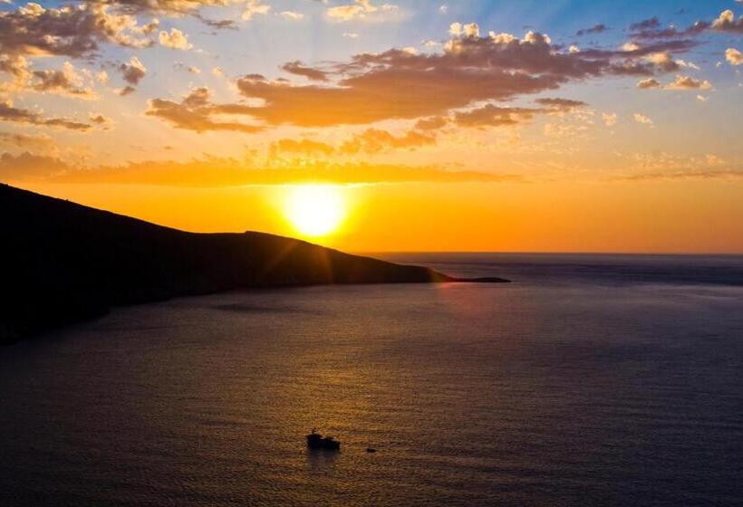 סוויטה עם ג'קוזי, נוף לים, Happy Cretan Suites