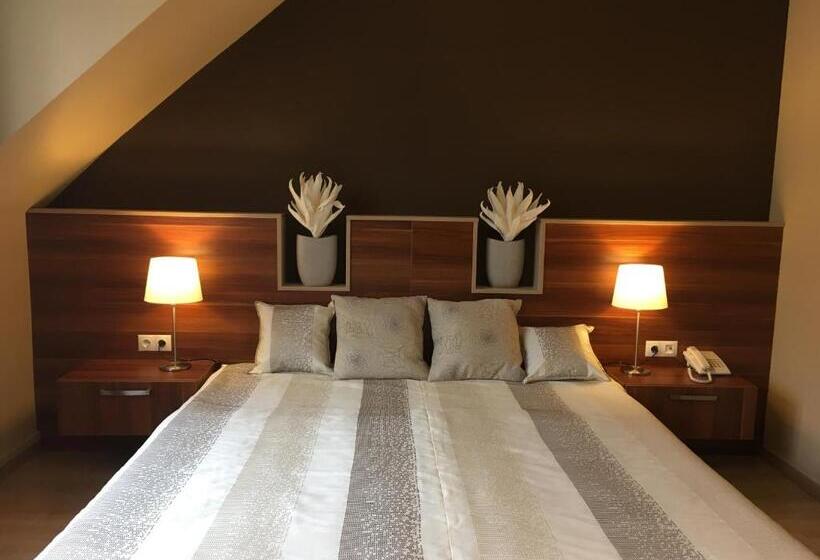 スーペリアールーム, Alfa