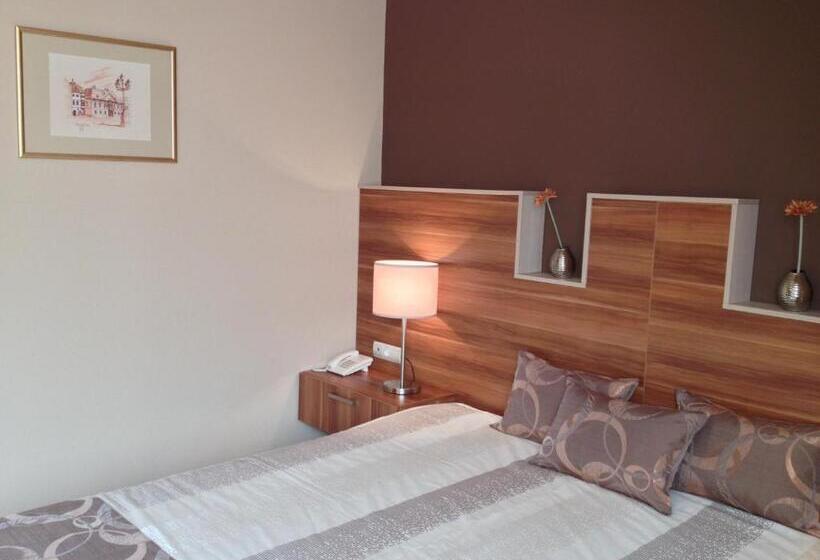 スーペリアールーム, Alfa