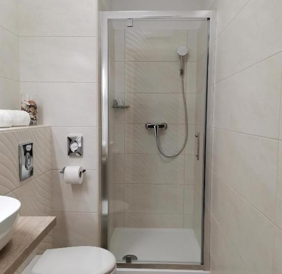 スーペリアトリプルルーム, Alfa