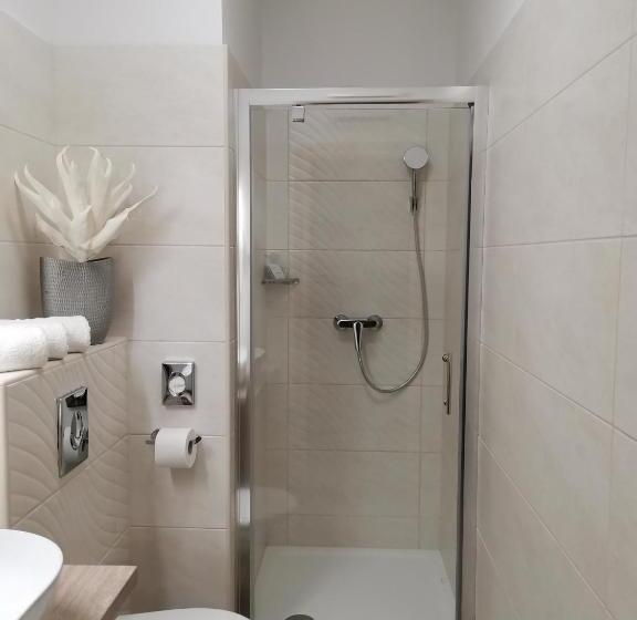 スーペリアールーム, Alfa