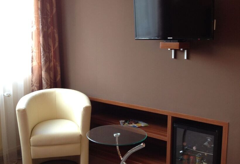 スーペリアールーム, Alfa