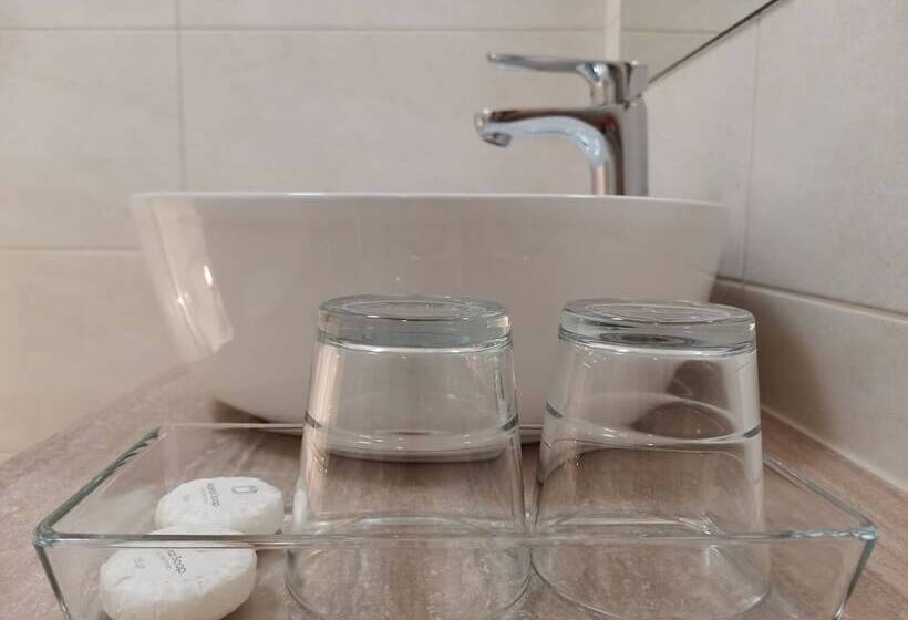 スーペリアトリプルルーム, Alfa