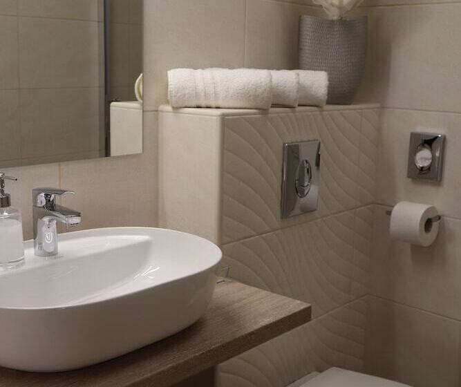 スーペリアールーム, Alfa