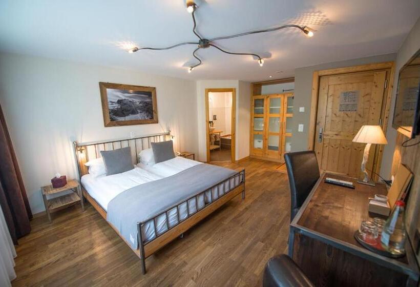 غرفة قياسية, Alpenlodge