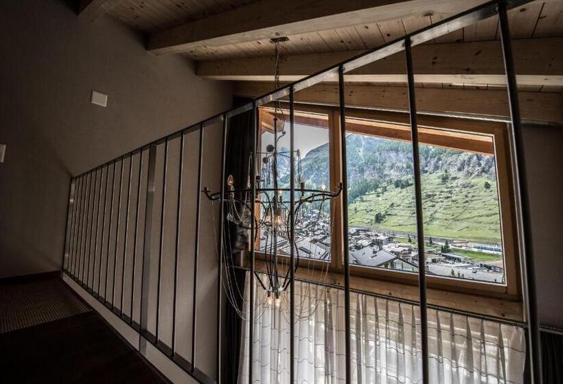 غرفة قياسية رباعية, Alpenlodge