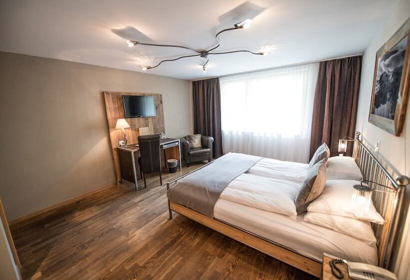 غرفة قياسية, Alpenlodge