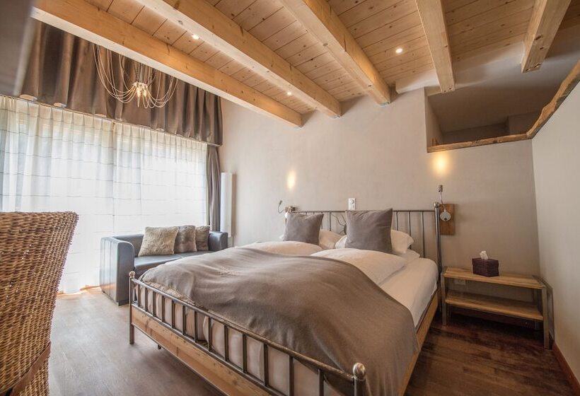 חדר סטנדרט לארבעה, Alpenlodge