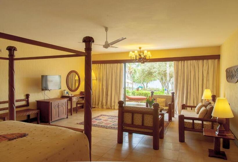 سوییت جونیور با چشم‌انداز دریا, Baobab Beach Resort & Spa