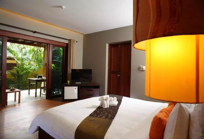 ガーデンビューのスタンダードバンガロー, Chongfah Beach Resort Khaolak   Sha Extra Plus