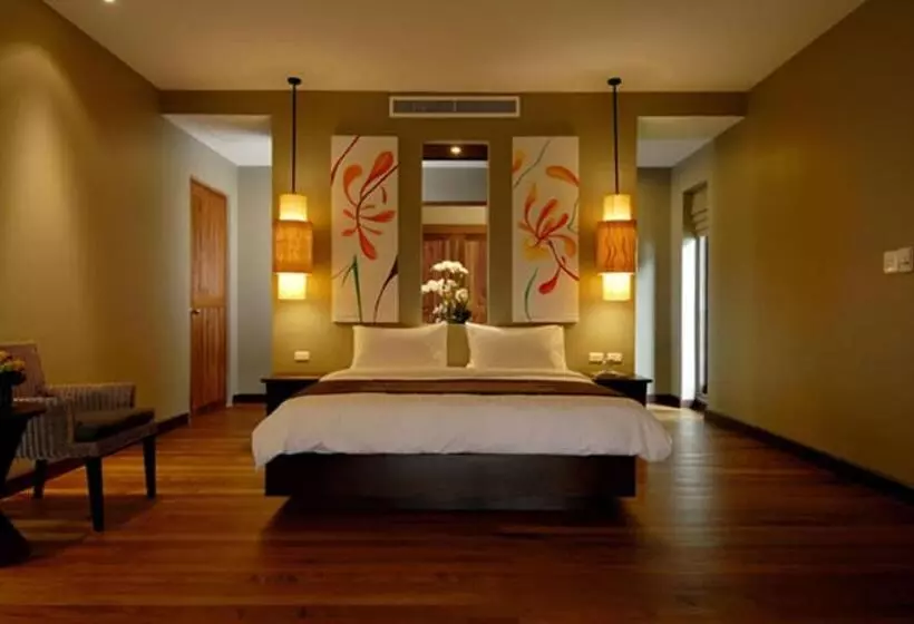 デラックスルーム, Chongfah Beach Resort Khaolak   Sha Extra Plus