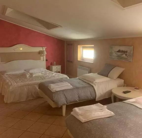 スタンダード４人部屋, Due Colonne