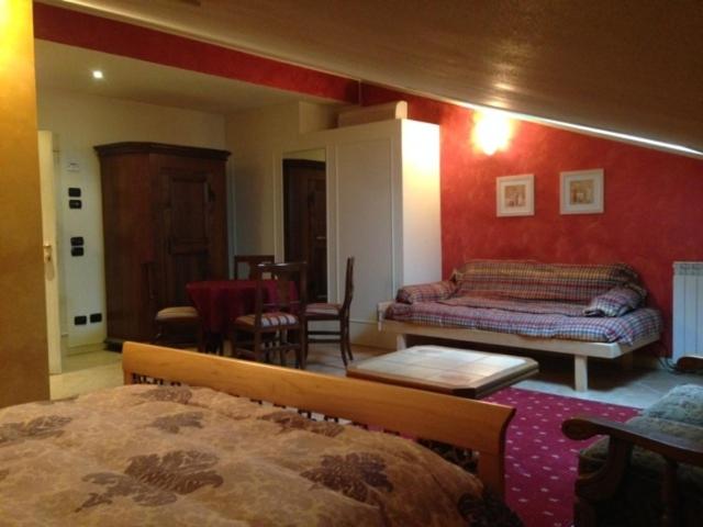 クラシックスイート, Due Colonne