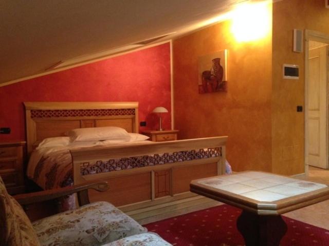 クラシックスイート, Due Colonne