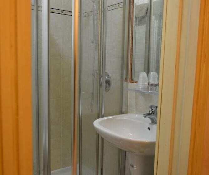 スタンダードシングルルーム, Due Colonne