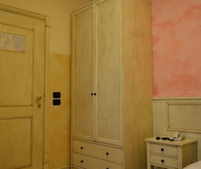 スタンダード４人部屋, Due Colonne