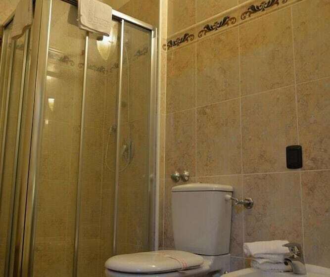 スタンダードルーム, Due Colonne