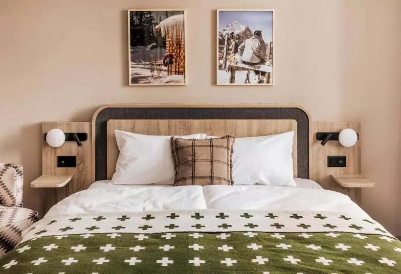 バルコニー付きスタンダードトリプルルーム, Altein Arosa