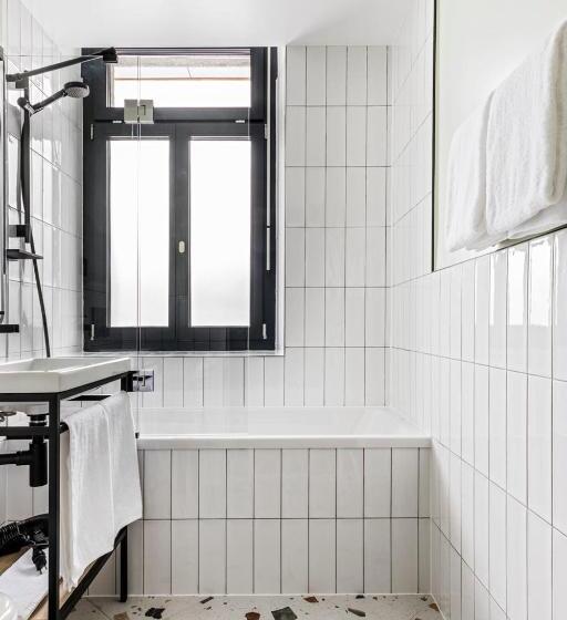 スタンダードトリプルルーム, Altein Arosa