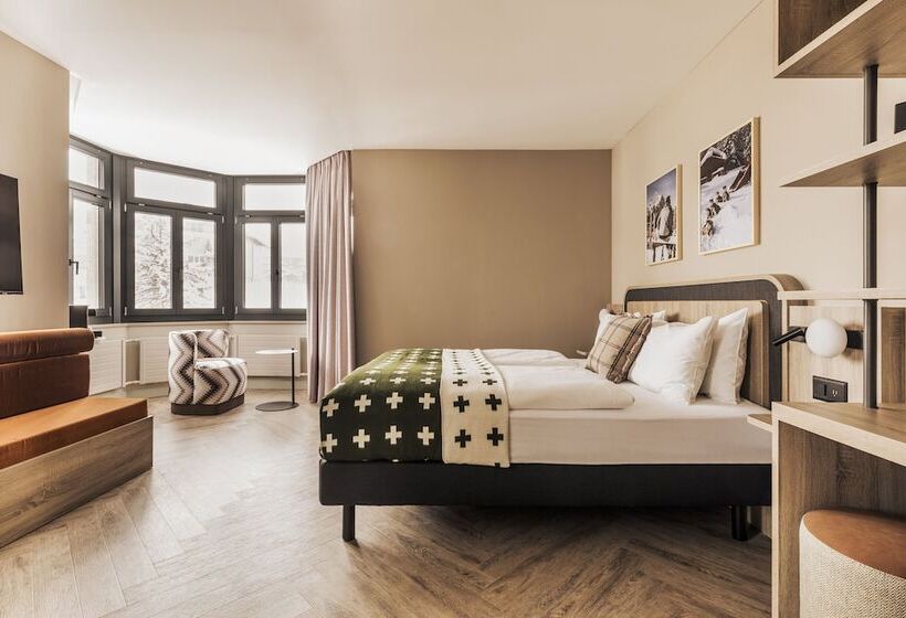 スタンダードトリプルルーム, Altein Arosa