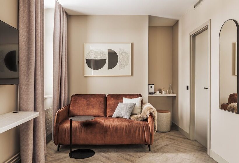 ファミリールーム, Altein Arosa