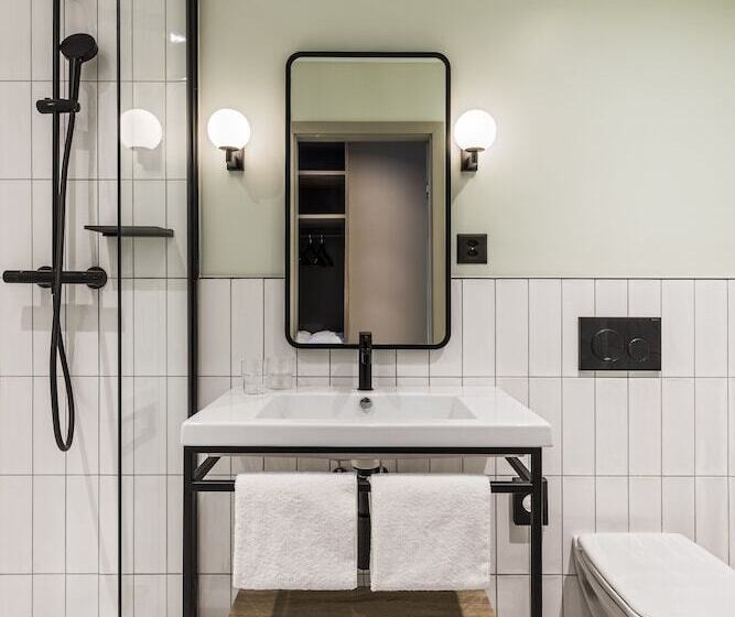 ファミリールーム, Altein Arosa