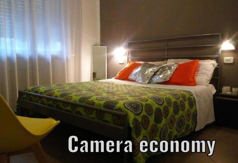 חדר אקונומי, Fast