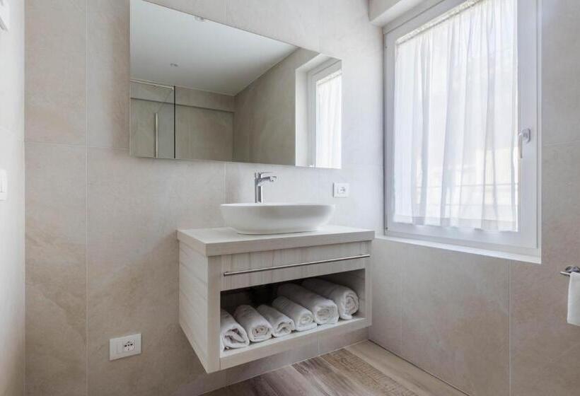 주니어 스위트 호수 전망, Giardinetto