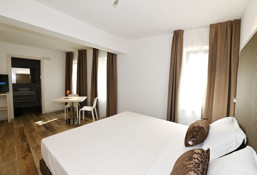 주니어 스위트, Giardinetto