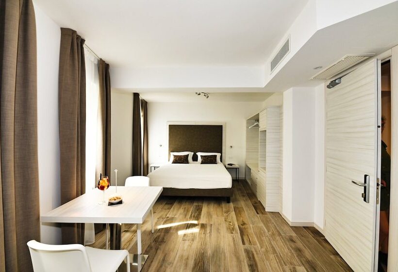 주니어 스위트, Giardinetto