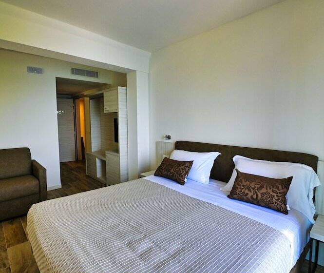 주니어 스위트 호수 전망, Giardinetto