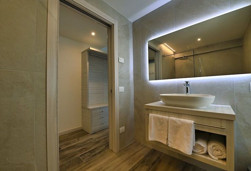 주니어 스위트 호수 전망, Giardinetto