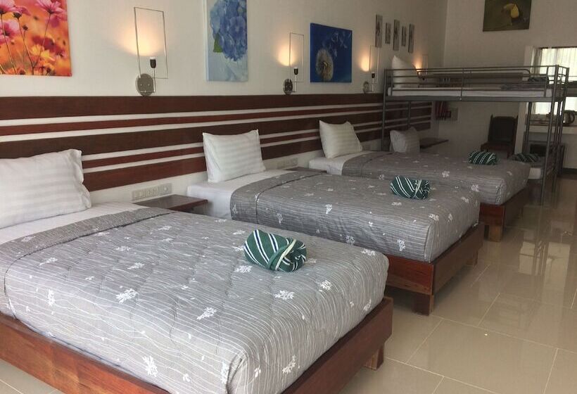 اتاق خانوادگی, Green View Village Resort   Sha Plus