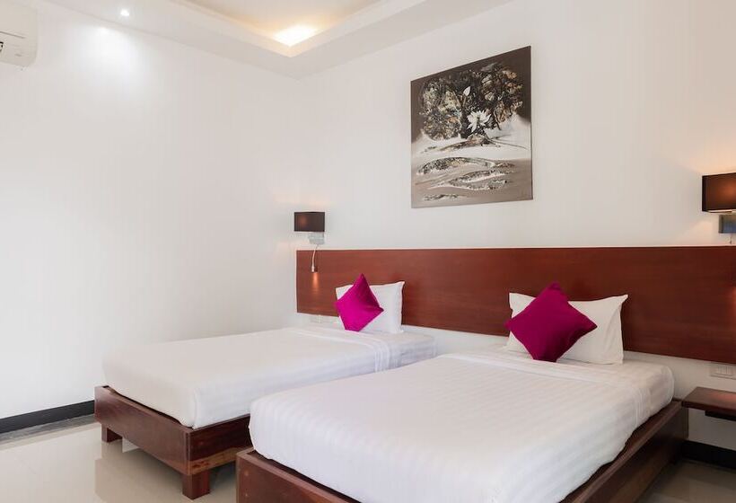 غرفة قياسية مطلّة علي حمام السباحة, Green View Village Resort   Sha Plus
