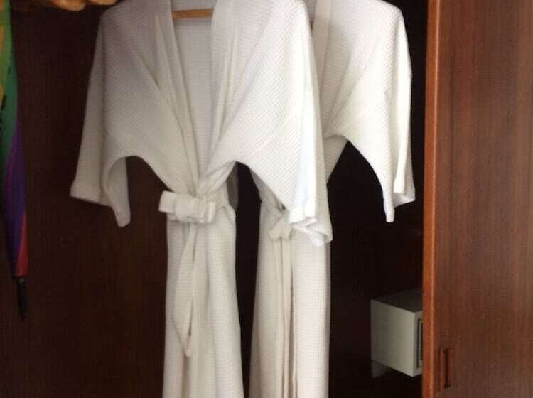 غرفة قياسية مطلّة علي حمام السباحة, Green View Village Resort   Sha Plus