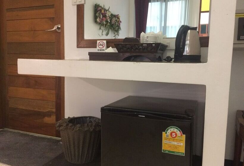 اتاق استاندارد با چشم‌انداز استخر, Green View Village Resort   Sha Plus