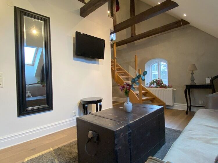 Номер Superior, L Slottsbacken