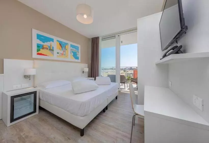 اتاق لوکس با چشم‌انداز دریا, Marina Palace Hotel 4 Stelle S