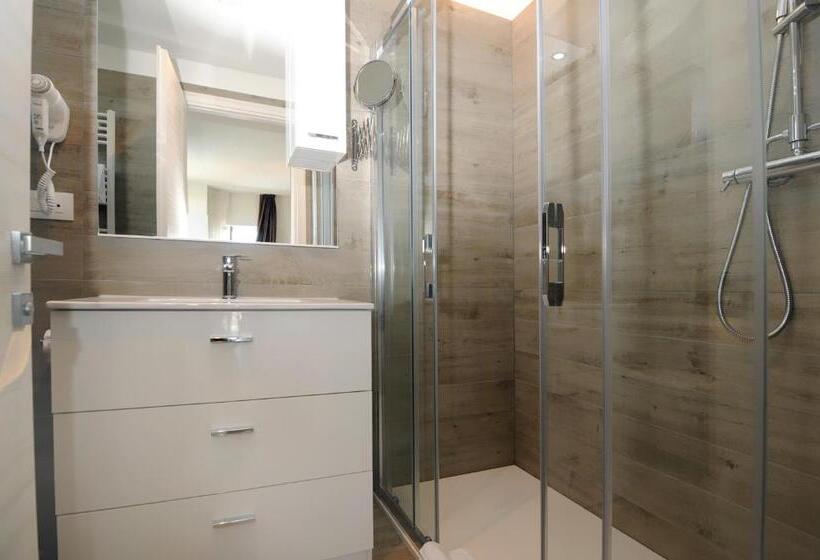 Трехместный Номер Deluxe, Marina Palace Hotel 4 Stelle S