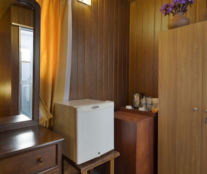 Хижина, Palm Beach Inn &sea Shells Cabanas