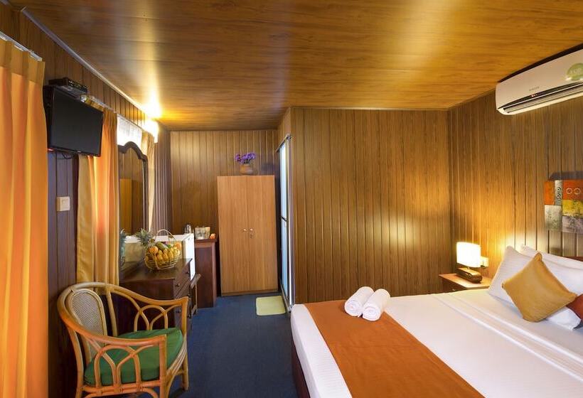 Хижина, Palm Beach Inn &sea Shells Cabanas