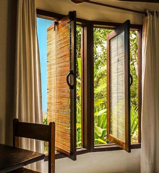 デラックスバンガロー, Pousada Jacarandá