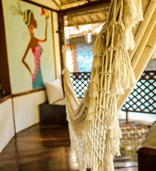 デラックスバンガロー, Pousada Jacarandá