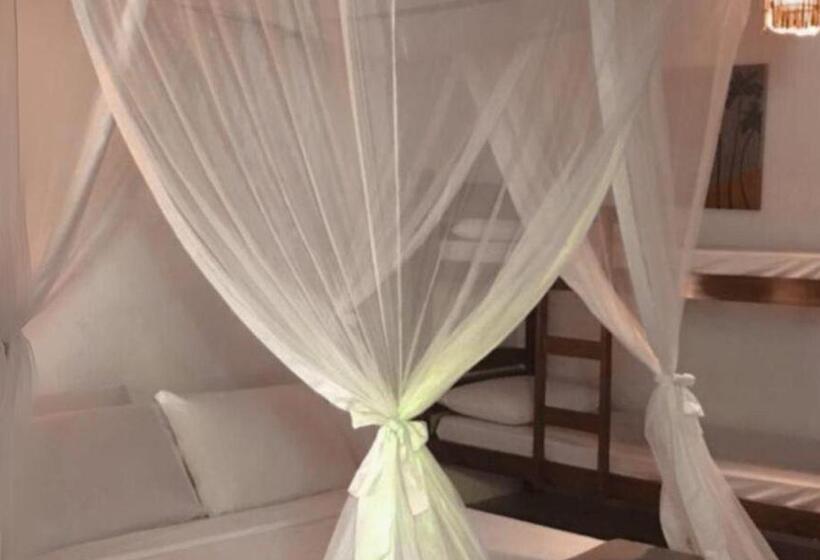 スイート, Pousada Jacarandá