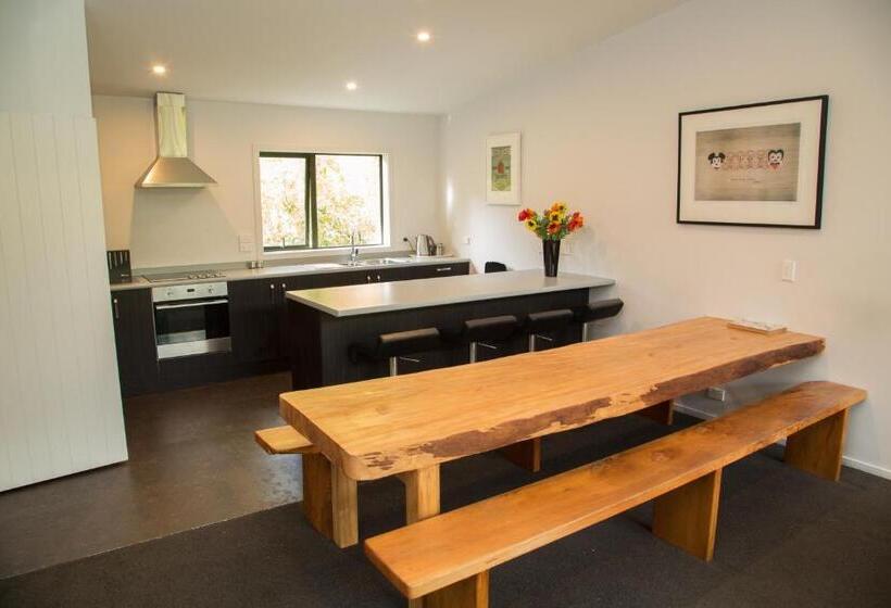 Дом 3 Спальни, Rainforest Retreat