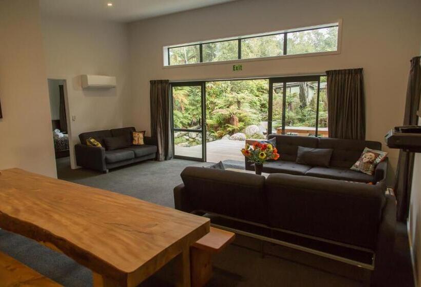 Дом 3 Спальни, Rainforest Retreat