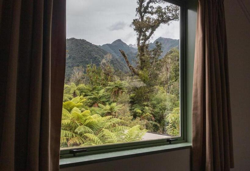 Номер Стандарт Совместная Ванная, Rainforest Retreat